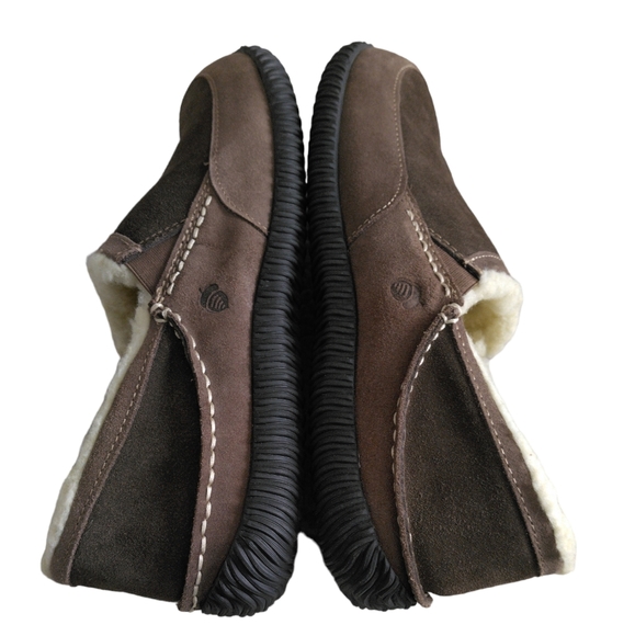 Acorn Comfort Earth Shearling Sheepskin Suede Hard Bottom Bedroom Shoe Slippers - Picture 10 of 16